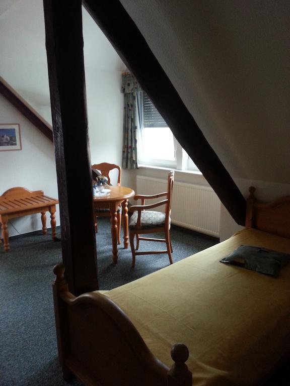 Landgasthaus Hesse Hotel Hamelin Quarto foto